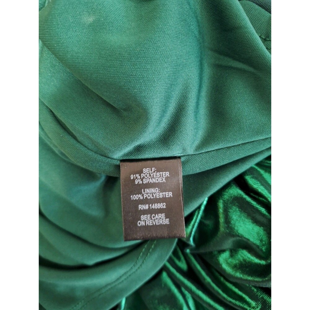 Torrid LIQUID KNIT LONG SLEEVE METALLIC GREEN BODYCON DRESS Size 00 NWOT - Picture 7 of 7
